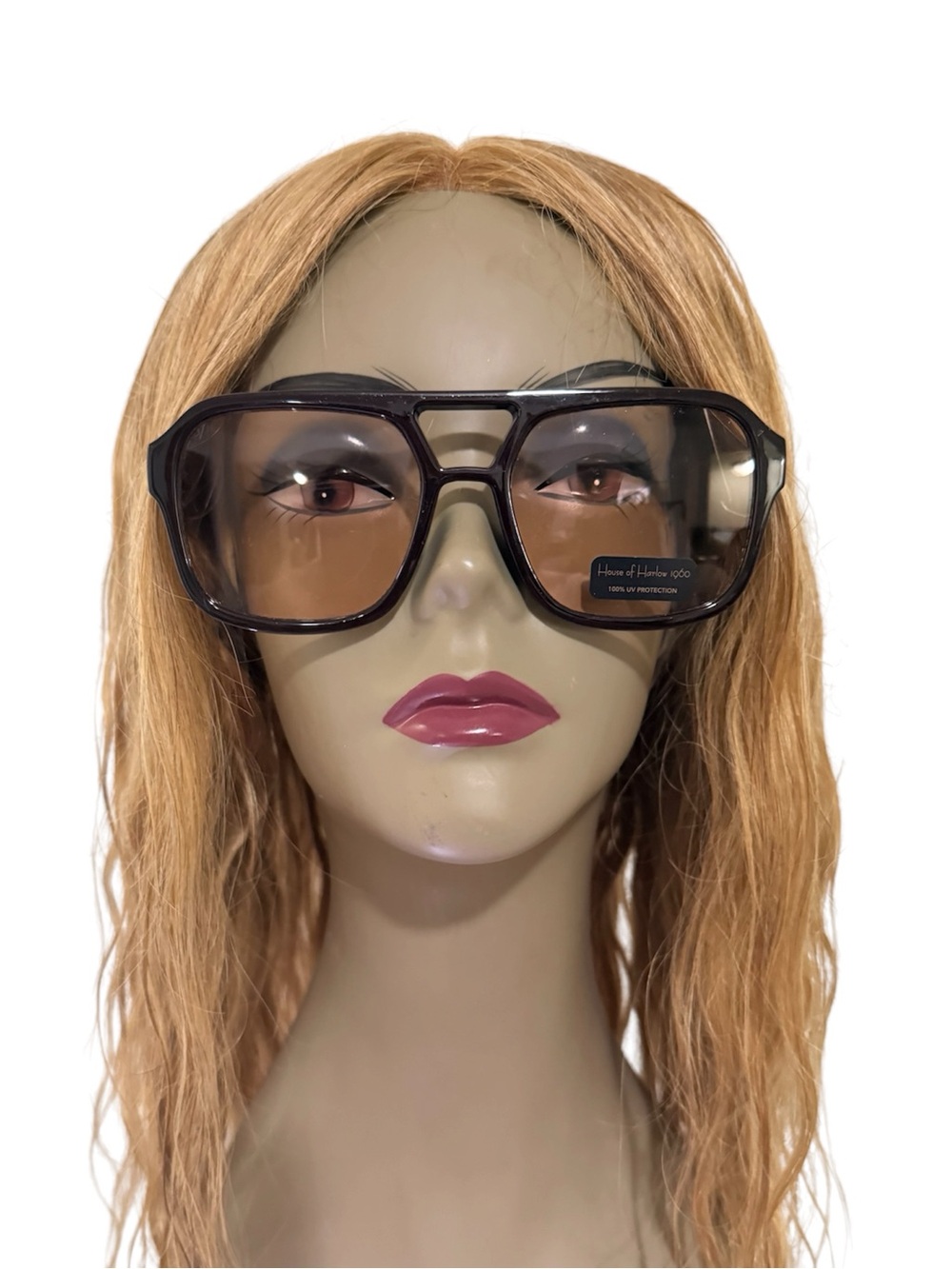 House of Harlow 1960 Oversized Black Frame with Brown Gradient Lenses Sunglasses - Picture 3 of 8